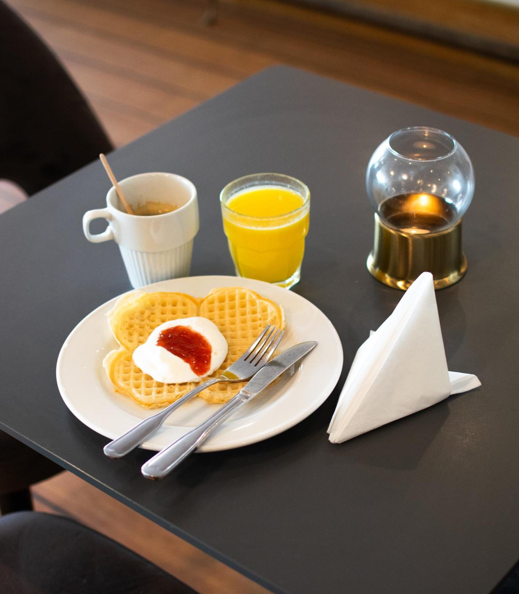 Sure Hotel By Best Western City 延雪平 外观 照片